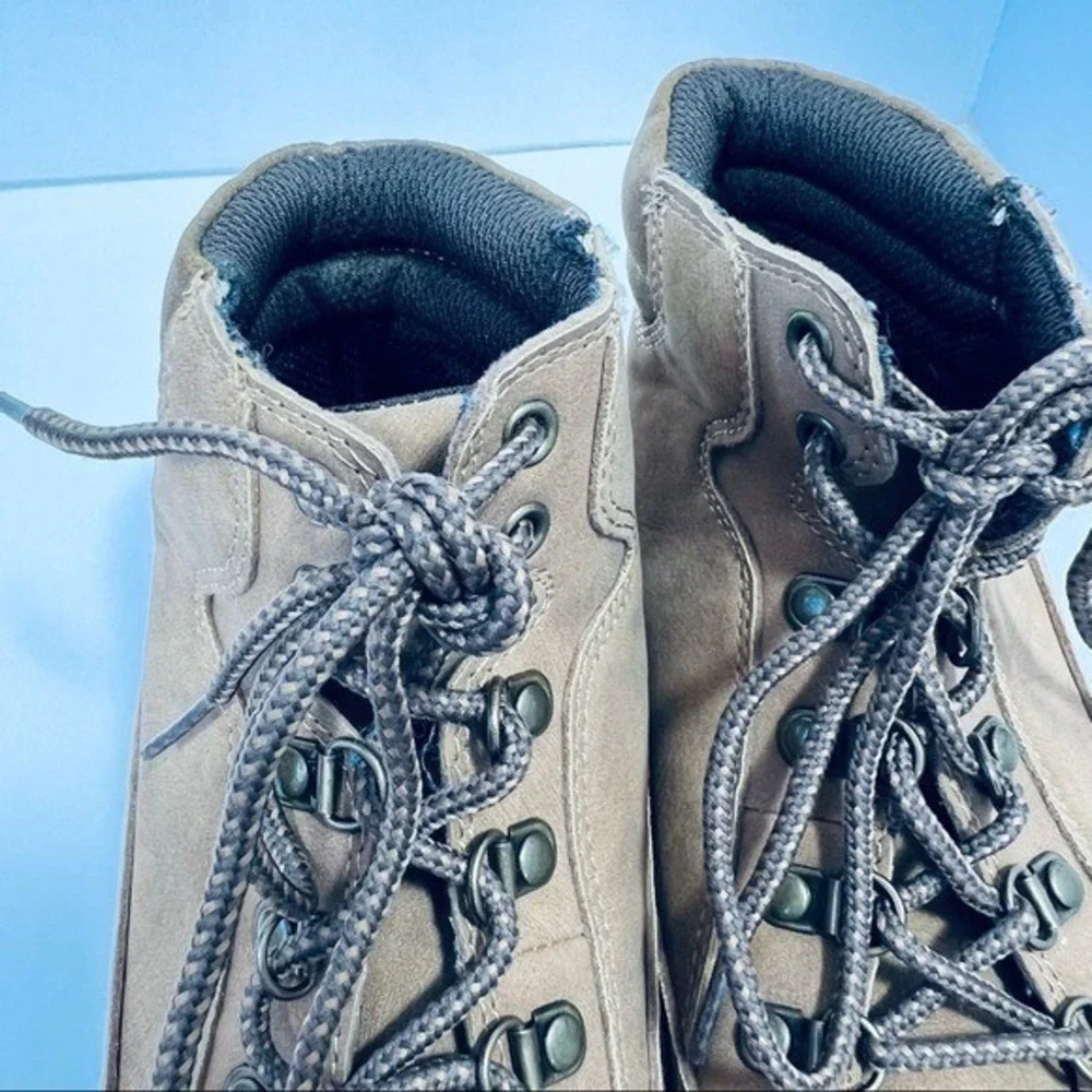 The Children's Place‎ Boys Lace Up Hi Top Boots